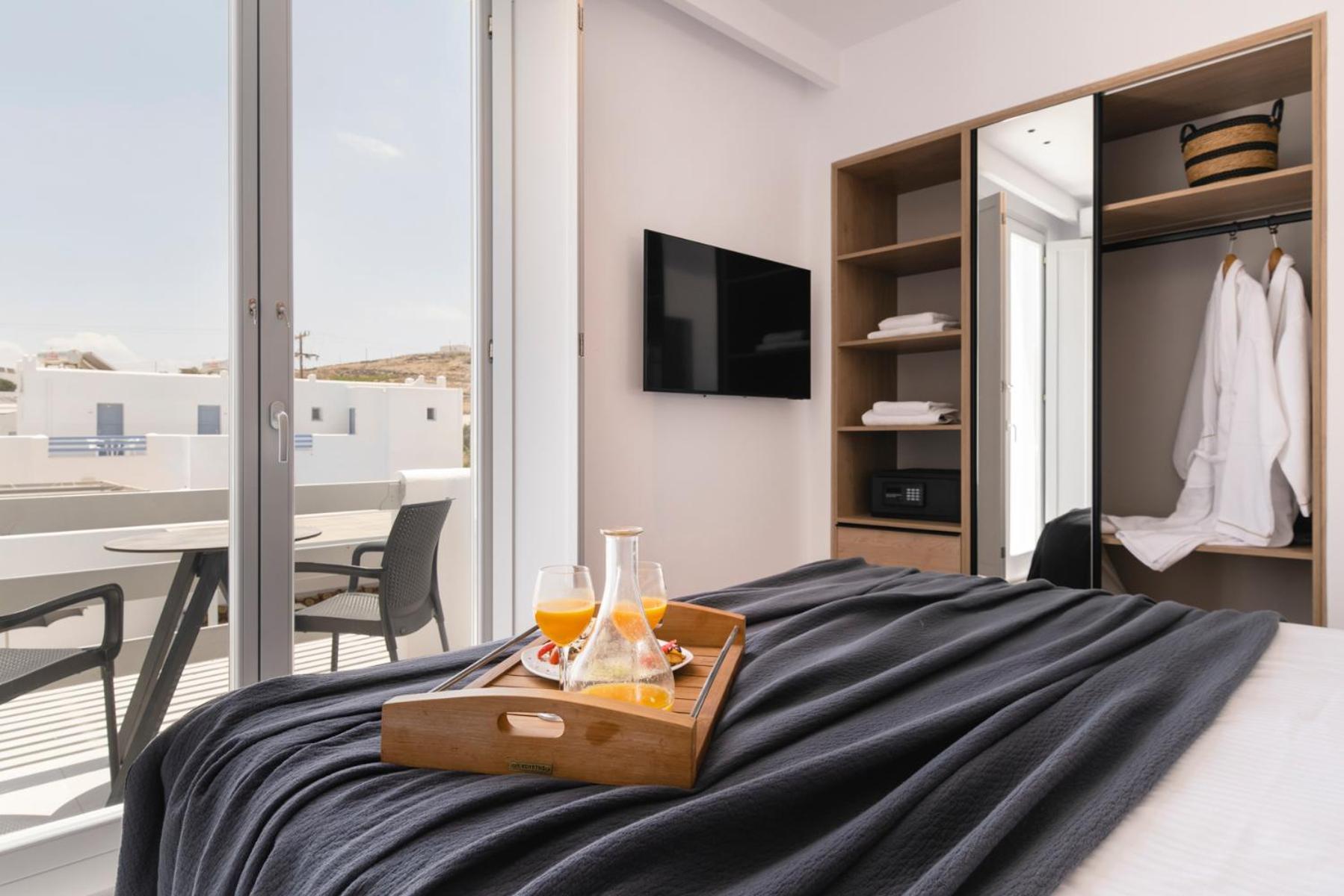 Quartano Suites By Heliessa, Adults Only Науса Екстер'єр фото