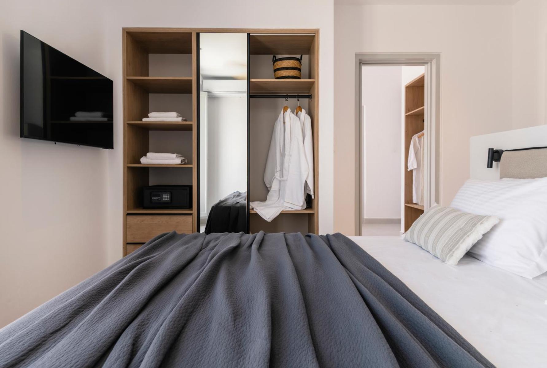 Quartano Suites By Heliessa, Adults Only Науса Екстер'єр фото